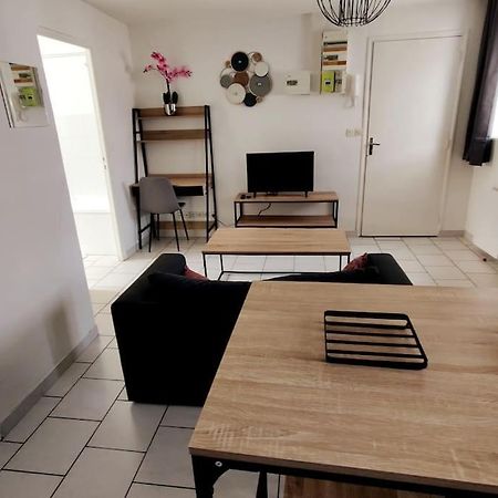 Appartement Style Industriel Au Centre De ドゥエー エクステリア 写真