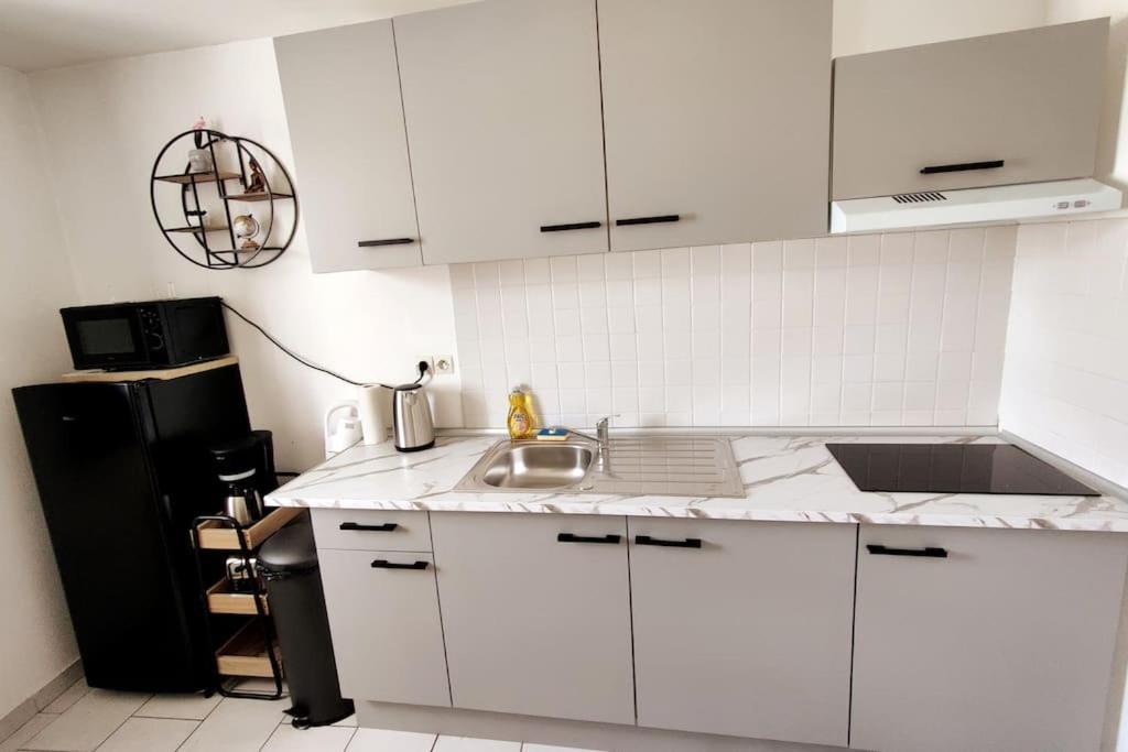 Appartement Style Industriel Au Centre De ドゥエー エクステリア 写真