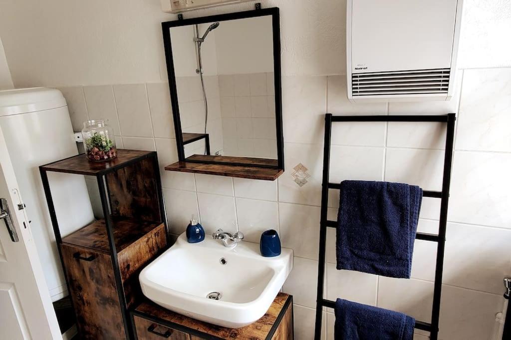Appartement Style Industriel Au Centre De ドゥエー エクステリア 写真
